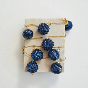 Sapphire Embossed Glass Ornament Garland